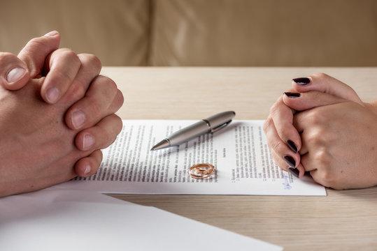 Expat Divorce in the UAE: 10 Frequently Asked Questions Answered