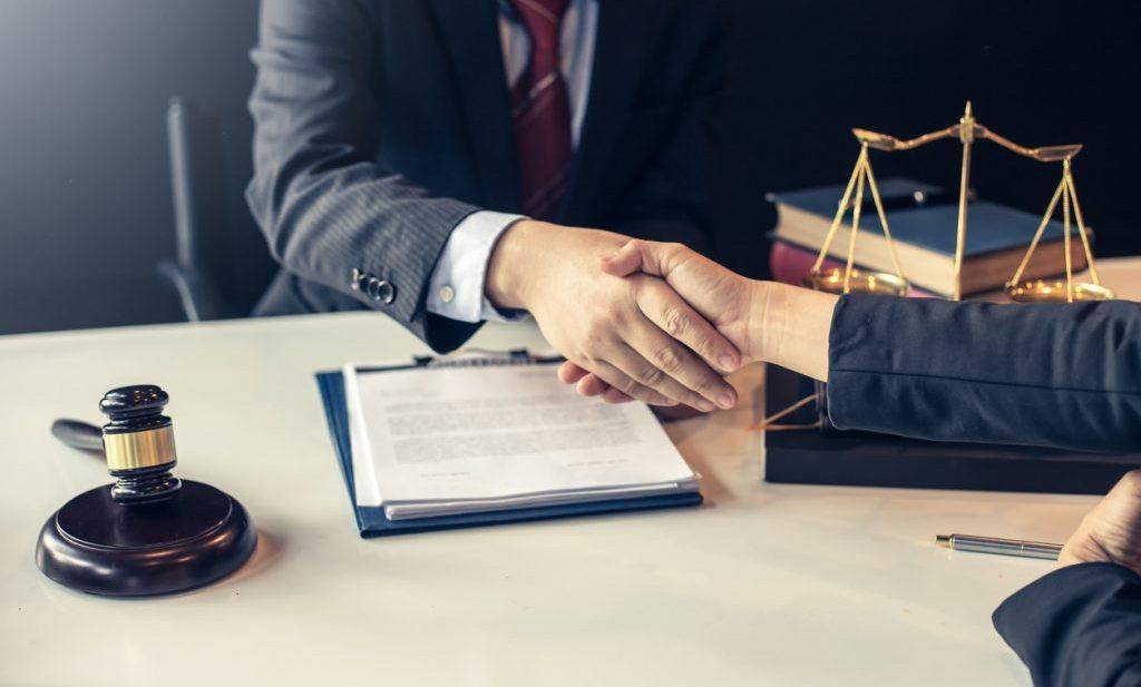 How Premium Center Fast-Track Your Claims & Settlements in Dubai