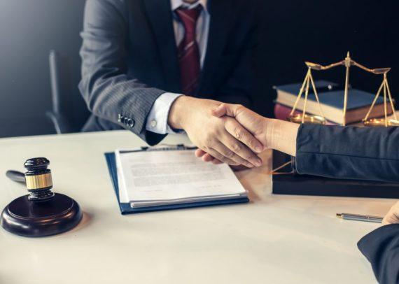 How Premium Center Fast-Track Your Claims & Settlements in Dubai